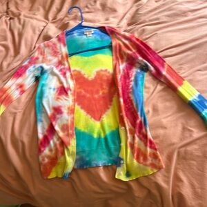 Tie-dye heart sweater size small 100% cotton